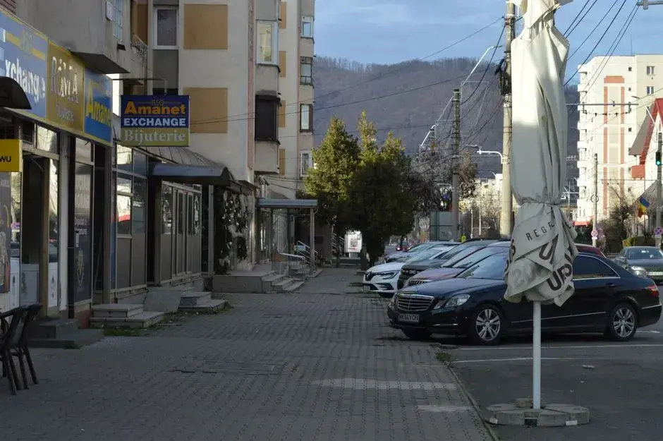 Cine va răspunde pentru violențele și victimele din Mineriada 1990?