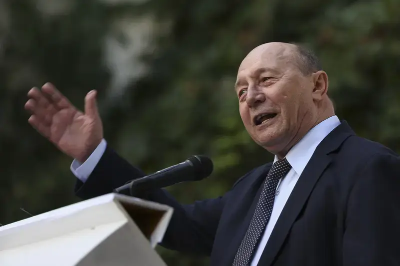 Băsescu despre Mureșan: „Nu-i dau mari șanse, dar e normal să discute și cu AUR