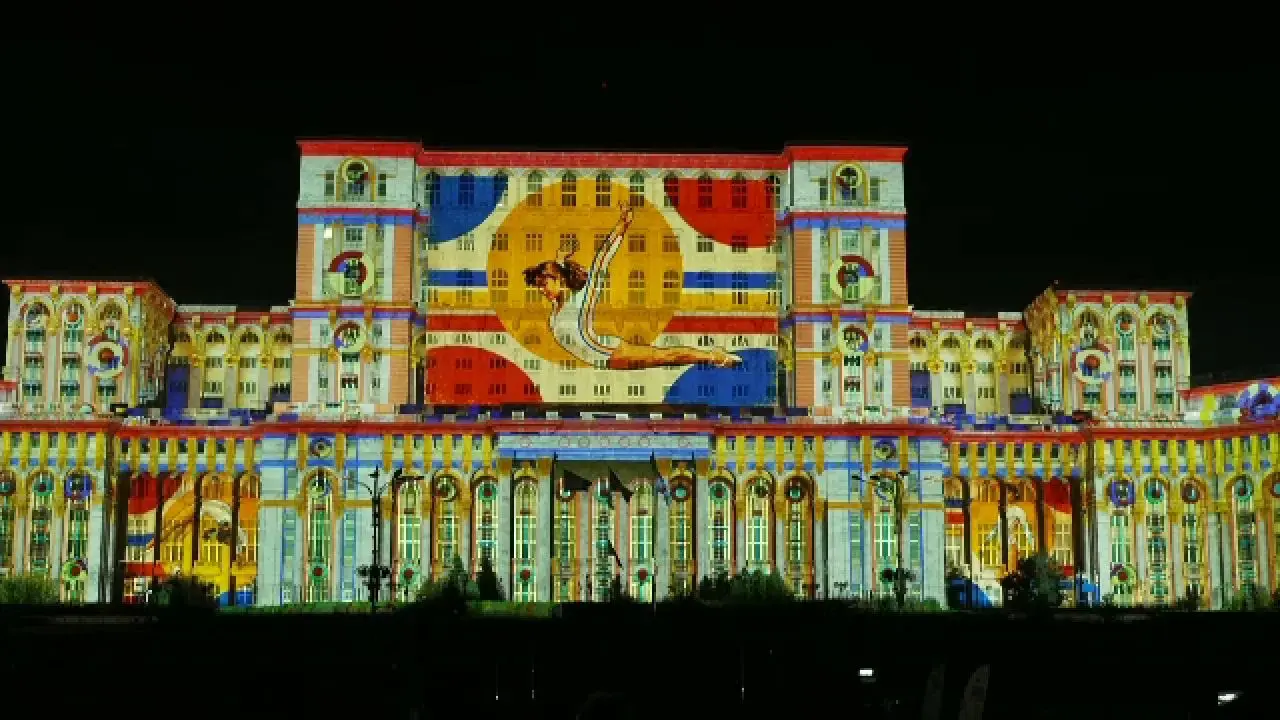 Bucureștiul împlinește 567 de ani: concert al lui Rudimental și spectacole luminoase la Palatul Parlament