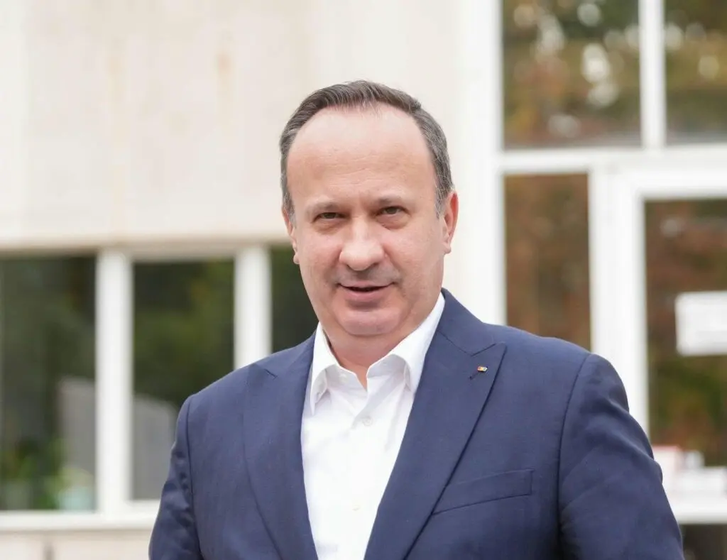 Adrian Câciu: Primele 90 de zile din Guvern Niculescu vor fi un test dur pentru PSD