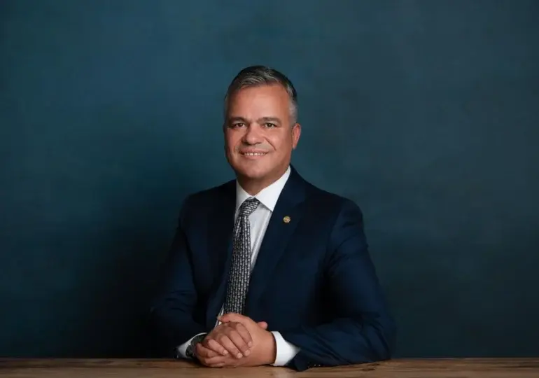 Adrian Veștea critică decizia PNL și avertizează: partidul ar putea repeta soarta PNȚCD
