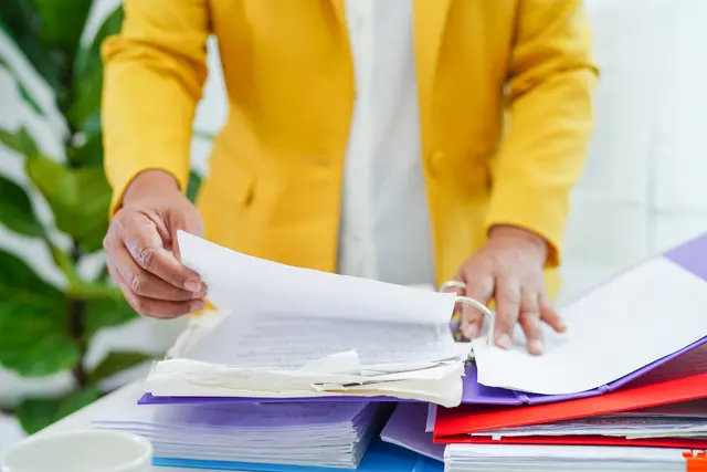 ANAF pornește marea verificare: inspectorii fiscali iau la țintă mașinile second-hand și luxul trecut pe firmă