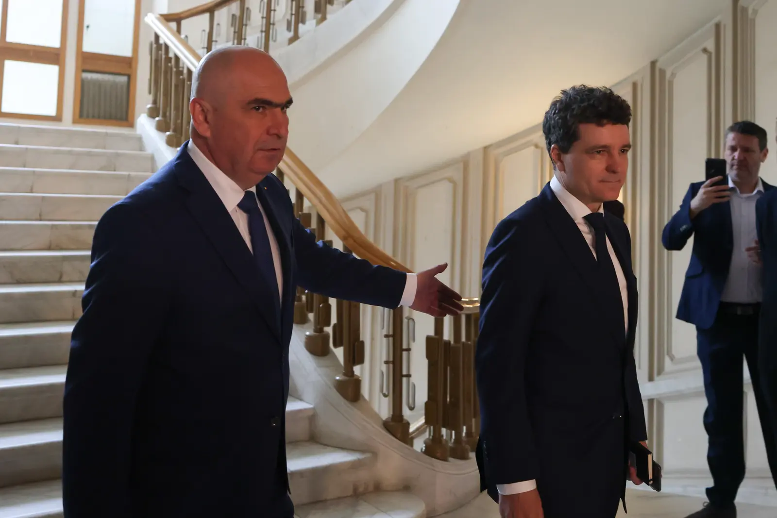 Bolojan vorbește despre relația cu Nicușor Dan: aliat sau adversar?