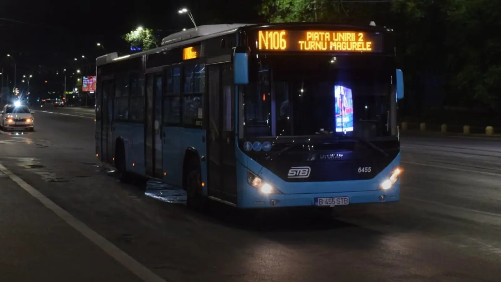 Cum vor circula autobuzele, tramvaiele și troleibuzele STB după trecerea la ora de iarnă. Ce se întâmplă cu programul