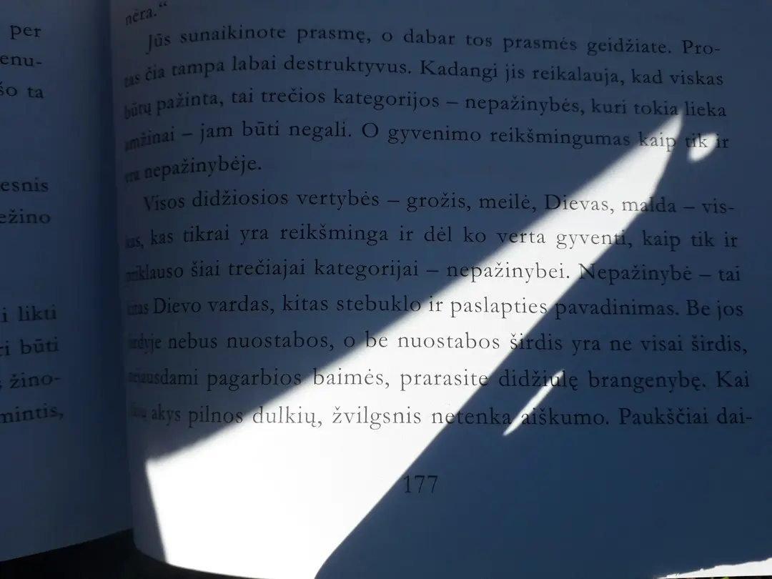 Poți fi obligat să plătești despăgubire la încetarea contractului în perioada de probă?
