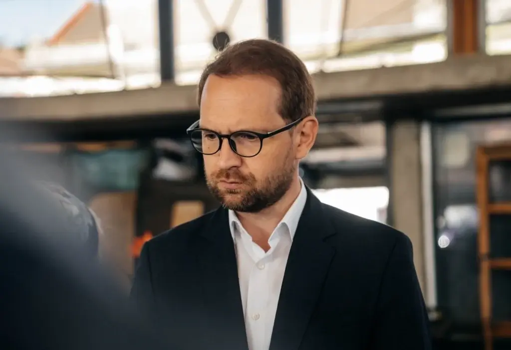 Dominic Fritz acuză AUR că a ajutat social-democrații la audierile miniștrilor