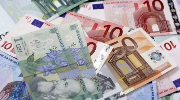 Euroul depășește 5,34 lei: noul record al BNR