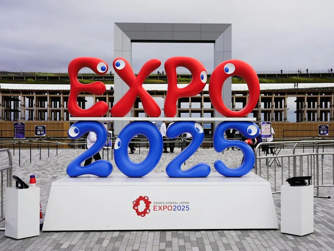 Expoziția „Omul” a lui Constantin Brâncuși, organizată de InfoCons din 19 februarie 2026