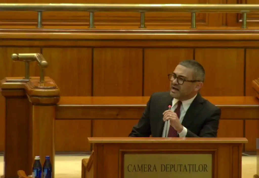 Florin Manole atacă USR înainte de votul pentru Guvernul Niculescu
