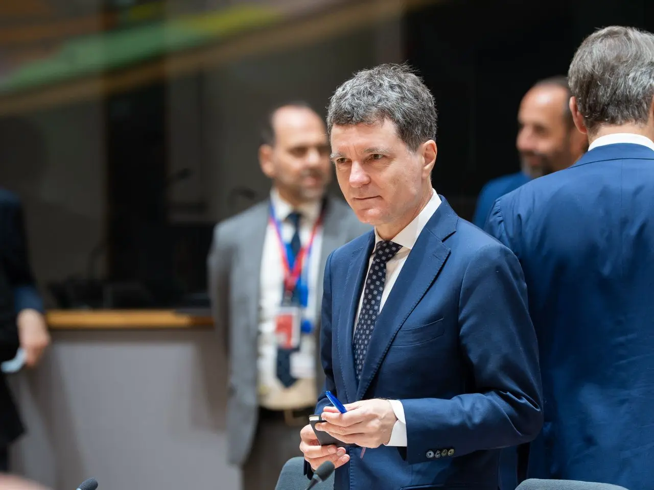 Nicușor Dan anunță că guvernul lui Luca Niculescu ar putea fi învestit în curând