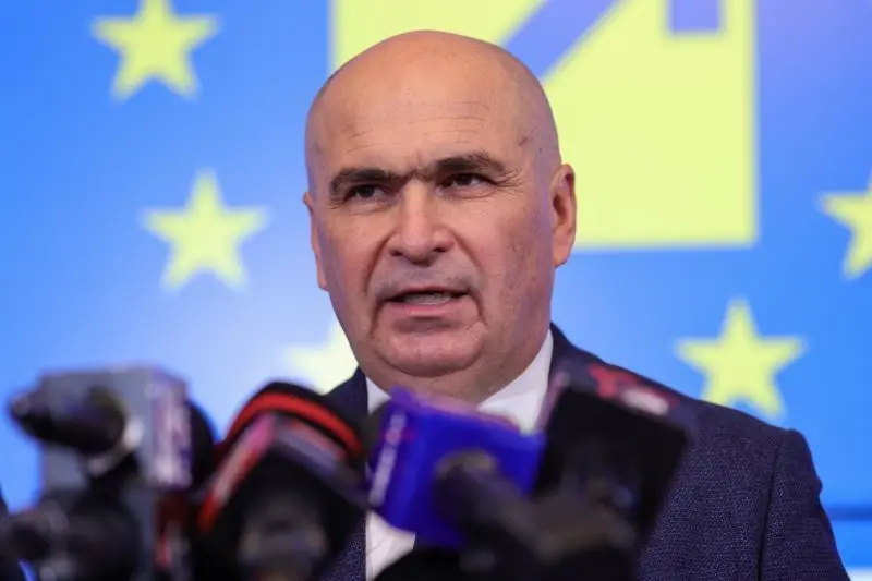 Ilie Bolojan a semnat acordul cu Luca Niculescu pentru condițiile pînă la bugetul 2027
