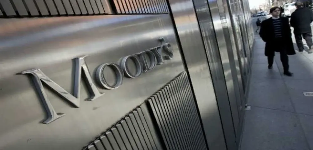 Moody’s vede luminița de la capătul tunelului: Deficitul României ar putea scădea până în 2027