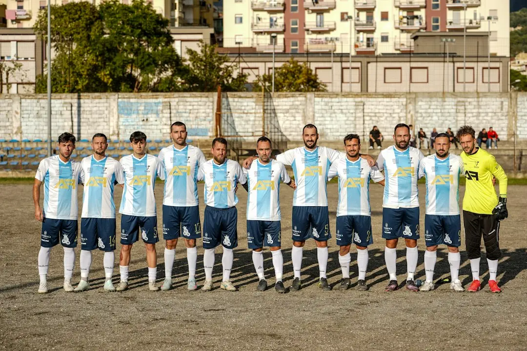 Premierul cere măsuri stricte pentru siguranța elevilor în școli