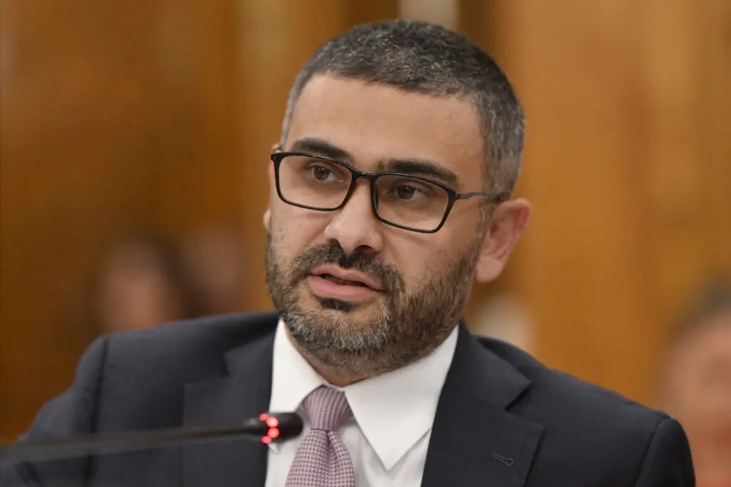 Creșterea salariilor bugetarilor în 2027: Anunțul ministrului Muncii despre noua lege