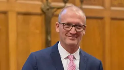 Ministrul maghiar Tarr Zoltán anunță că Tisza nu va deschide o filială în Transilvania, ci va construi un parteneriat