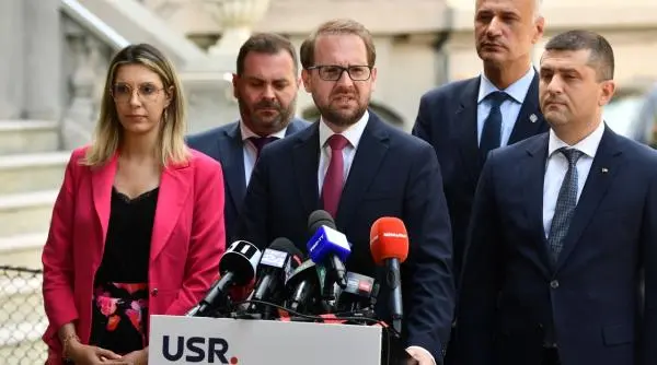 USR a decis în unanimitate să nu voteze Guvernul Niculescu